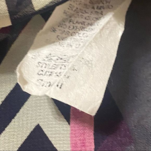 Honey Punch Women’s Small Blue Aztec Print 3 Button Sheer High Low Top - Picture 5 of 5